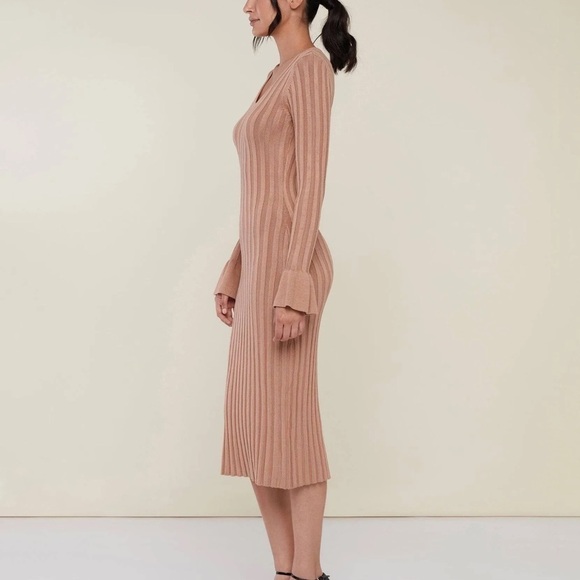 NWT Rachel Parcell WIDE RIB SWEATER DRESS camel brown bell sleeve slit ribbed - Picture 2 of 12